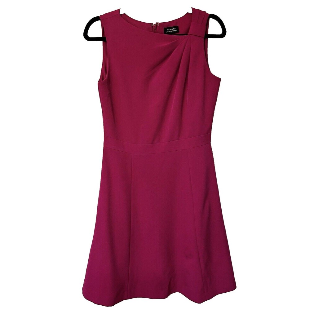Tahari Magenta Magic Sheath Sleeveless Cocktail Shift Dress Size 8‎